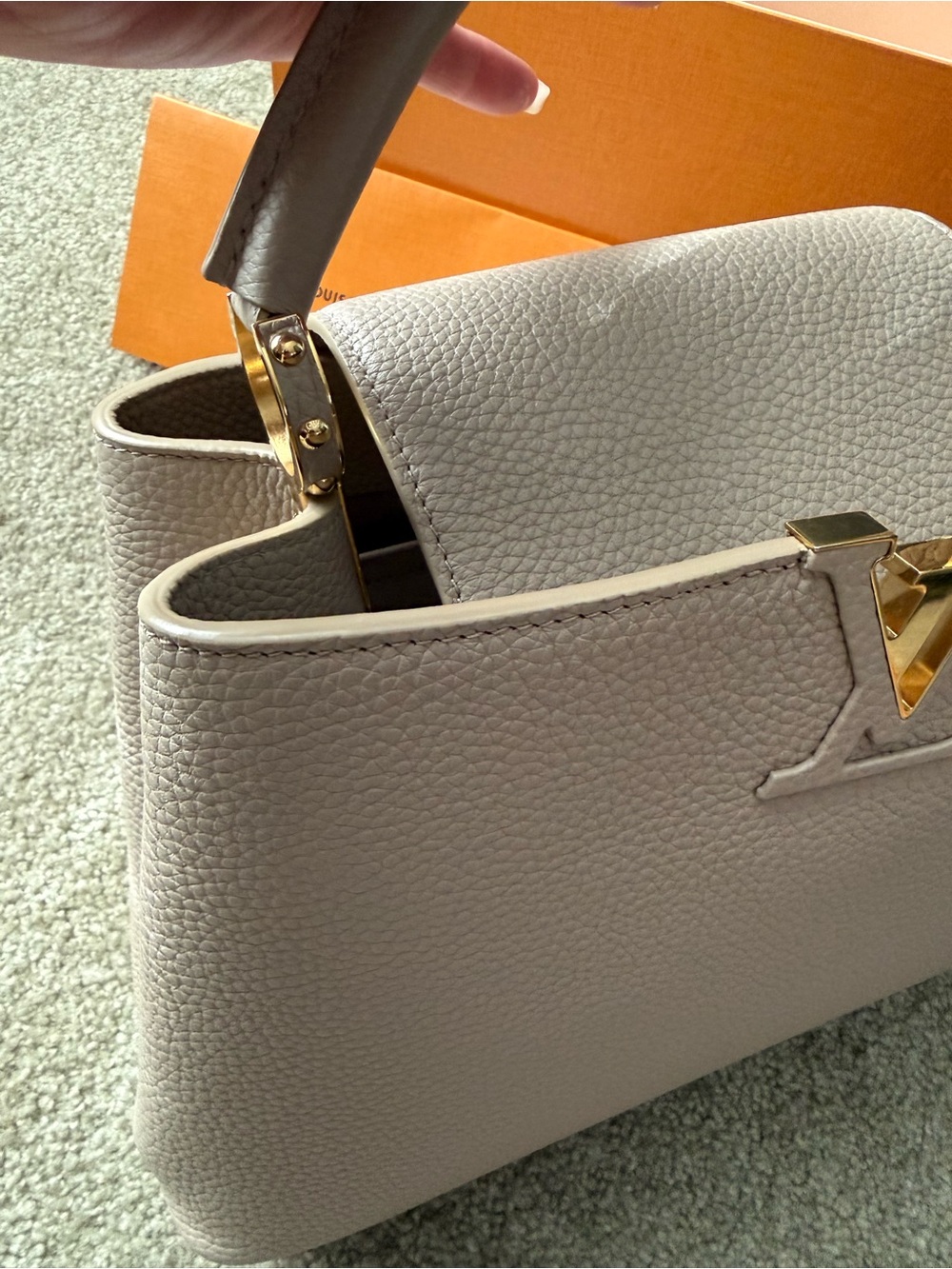 Louis Vuitton Pink Taupe Capucines Shoulder bag - Picture 16 of 16